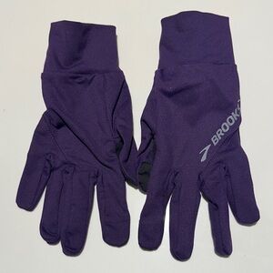 Brooks lightweight running gloves, purple, women's small